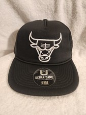 New Ultra Game NBA Basketball Team Chicago Bulls Snapback Trucker Mesh Hat Cap