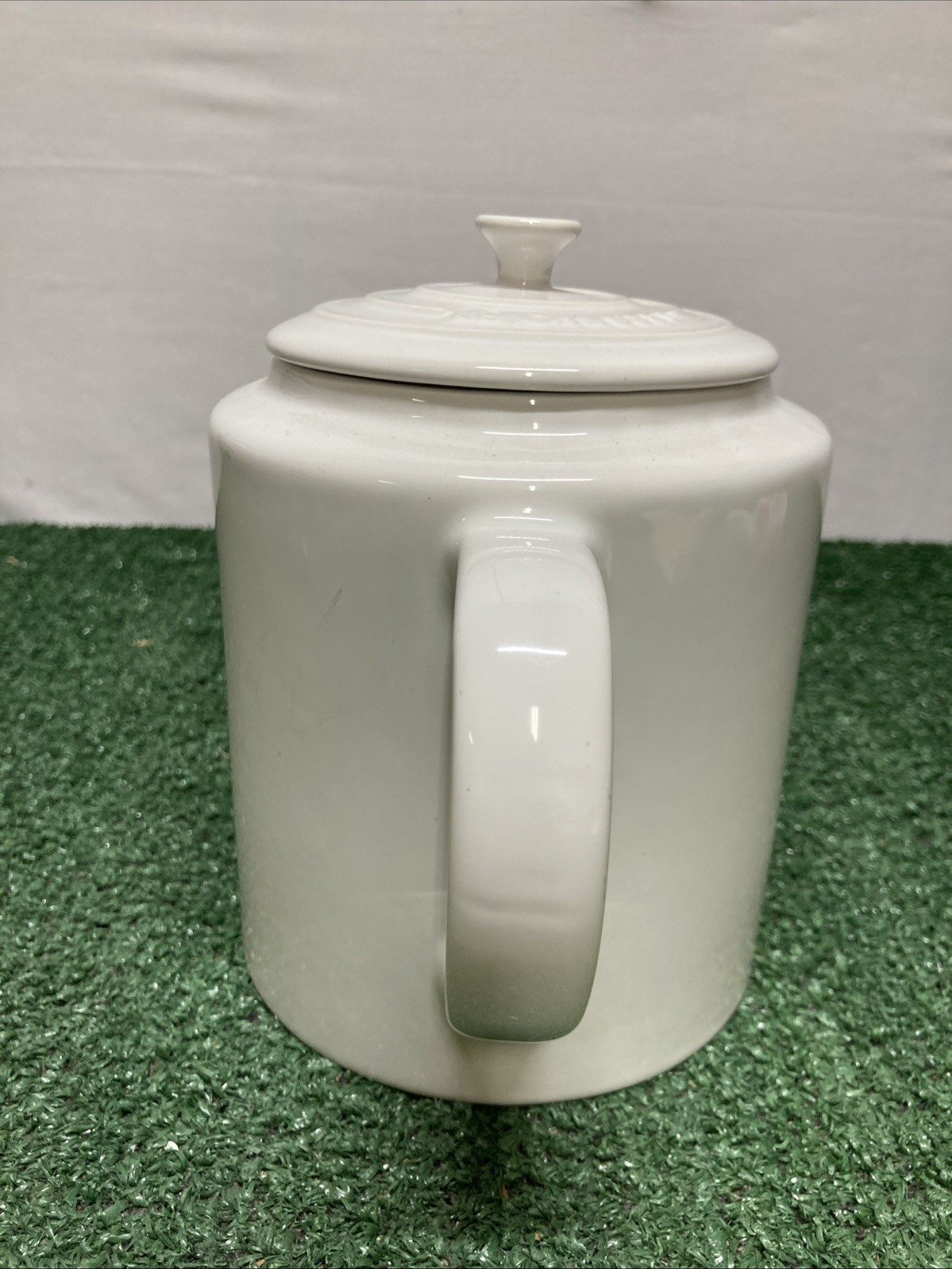 Le Creuset Grand Teapot White (OKEB-12-010)