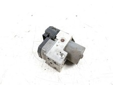 Mitsubishi Carisma 2001 ABS Pump MR475701 RZV61307