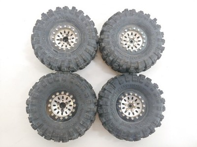 4x Proline Baja Pro X Mickey Thompson 1.9'' Crawler Tires on ALUMINUM BEADLOCKS