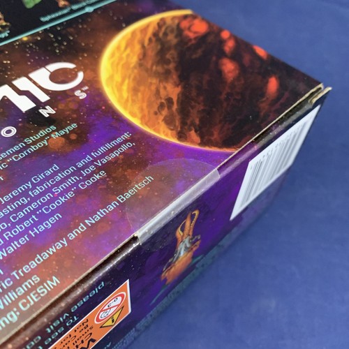 Cosmic Legions Olek Thygar Gravering Actionfigur Hvalkatar Book One Neu Sealed - Bild 11 von 17