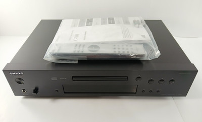 Onkyo C-7030 Hi-Fi Audiophile VLSC CD Player In Black With Accessories