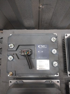 Kollmorgen 83G21220C-0001. Kollmorgen ACS48L-700F-T1. 24160-U2571-71-A. TESTED. 