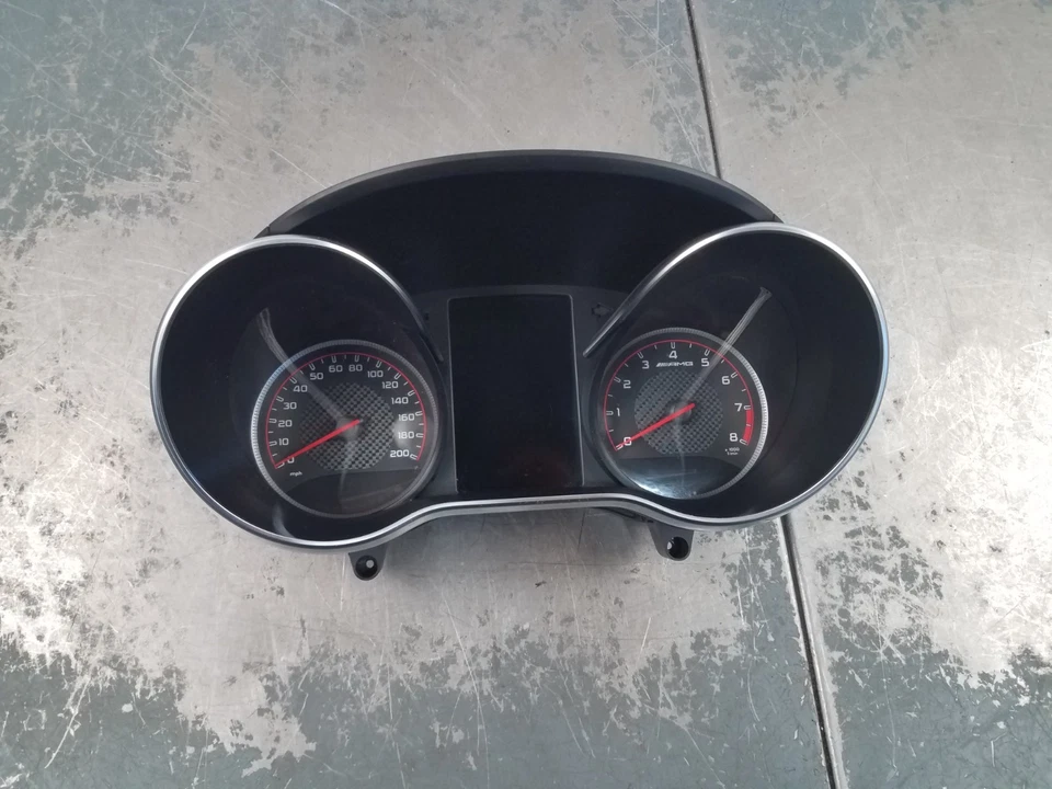 Mercedes AMG C 63 S 2017 calibre clúster #3490 C5 Foto 2 de 4