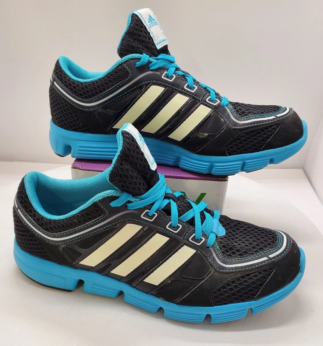 Adidas Women s Samoa Shoes Trefoil PYV 702001 Size 9 Blue Teal