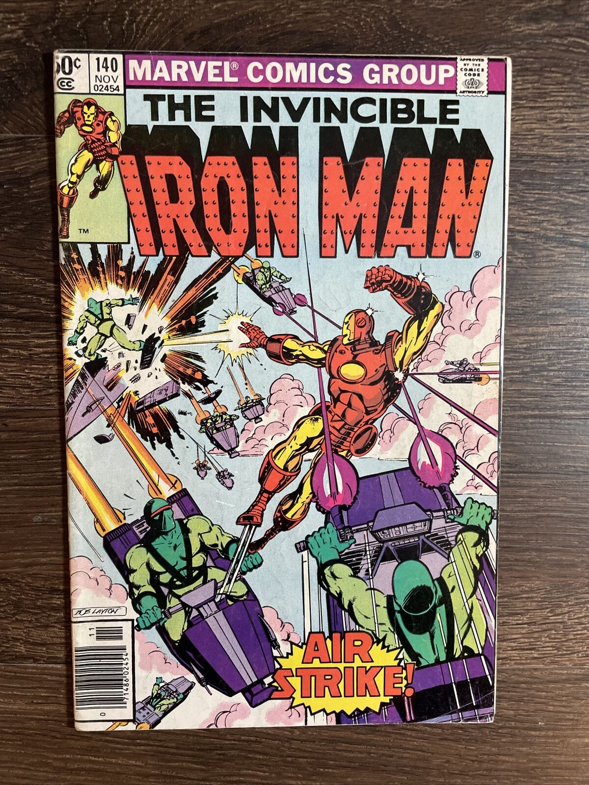 Snagged this yesterday at CT comic con! : r/Invincible