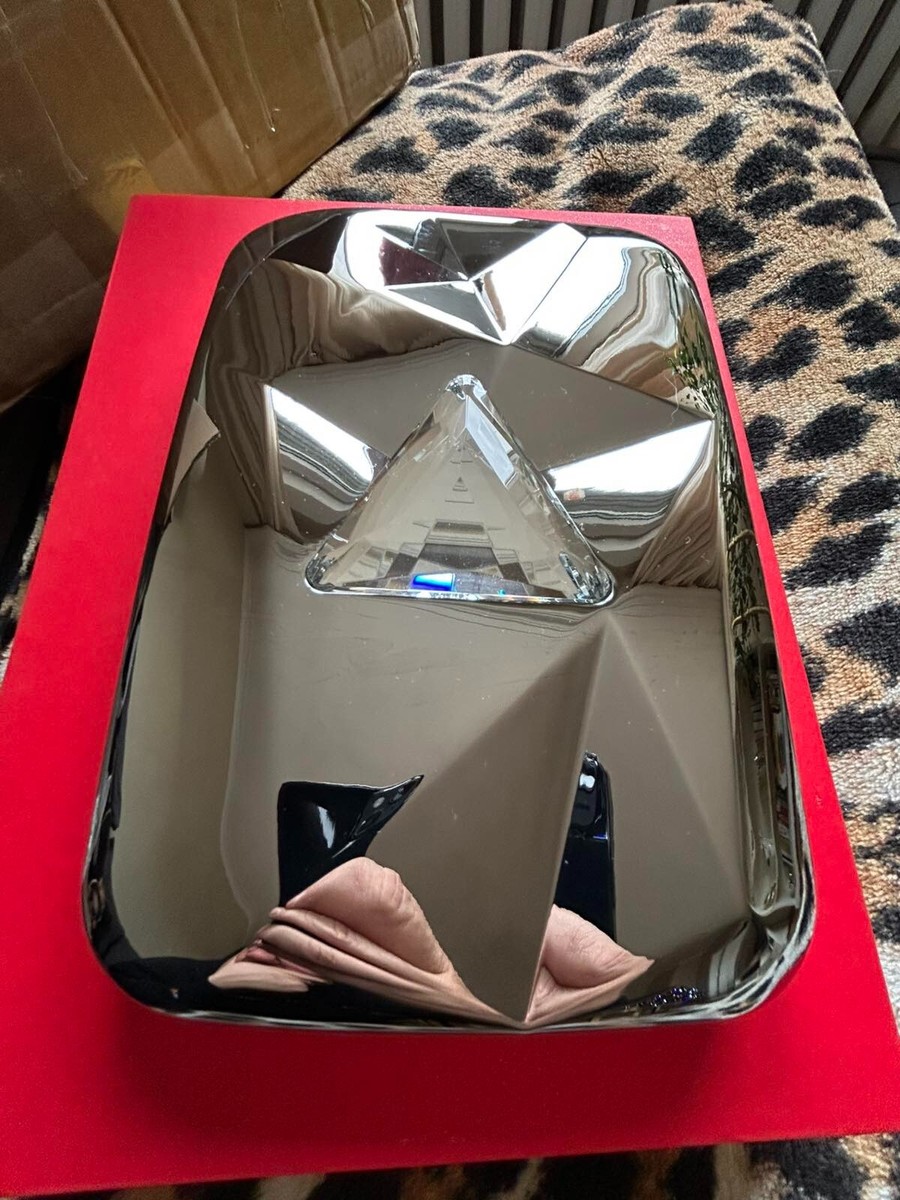 YouTube Diamond Play Button Silver | eBay