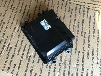 12-13 Mazda 3i 2.0L Computer Genuine OEM E6T62674H7 PE2K 18 881K 
