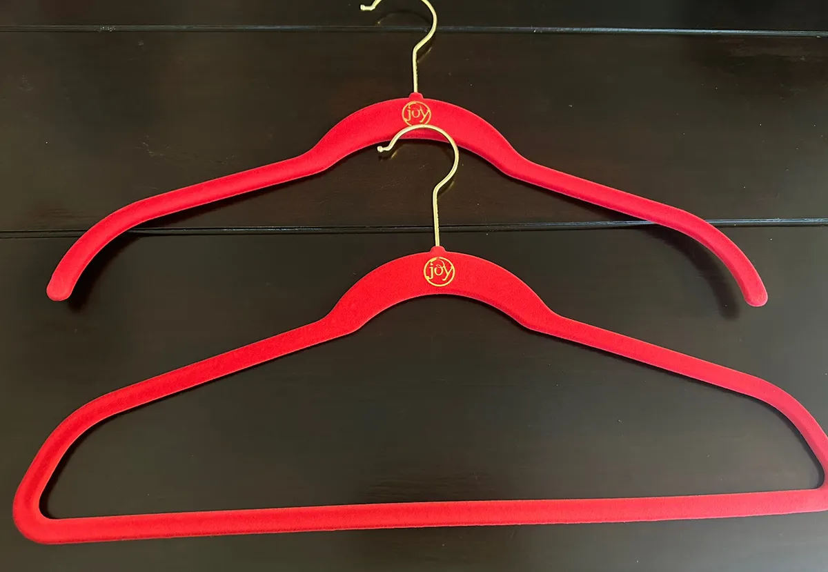25 Original hot pink Joy Mangano Huggable Hangers 15 shirt10Pants Hangers  New