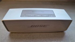 Bose SoundLink Mini III tragbarer Lautsprecher AUX/USB Silber/Schwarz