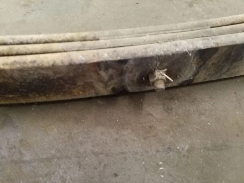 3 Leaf Rear Leaf Spring Assembly Fits 90 91 92 93 94 Chevrolet S10 Blazer - Image 3 of 4