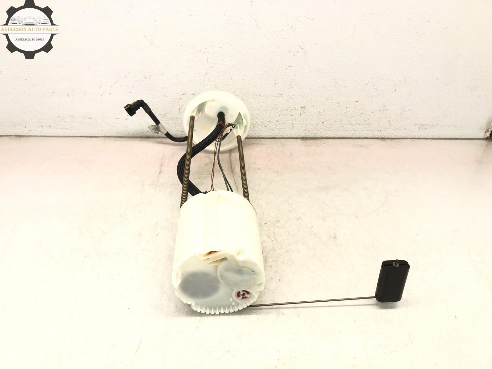 2008-2019 MASERATI GRANTURISMO M145 4.2L FUEL TANK FUEL PUMP SENDING UNIT OEM