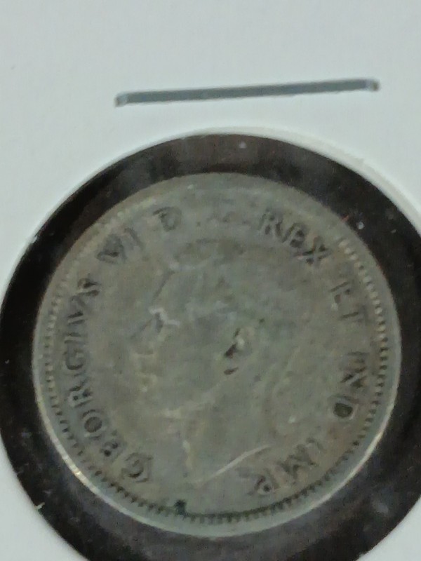 Canada 1940 Silver 10 Cents
