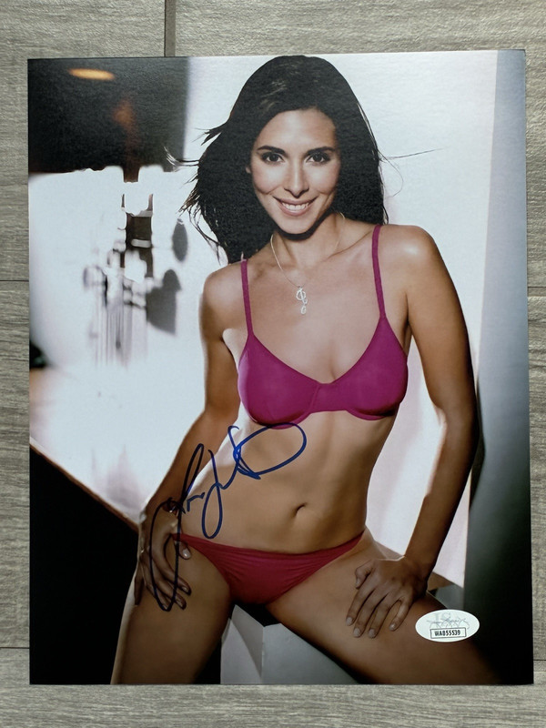 JAMIE LYNN SIGLER SIGNED 8X10 AKA MEADOW SEXY OUTFIT SOPRANOS HBO TV SHOW JSA