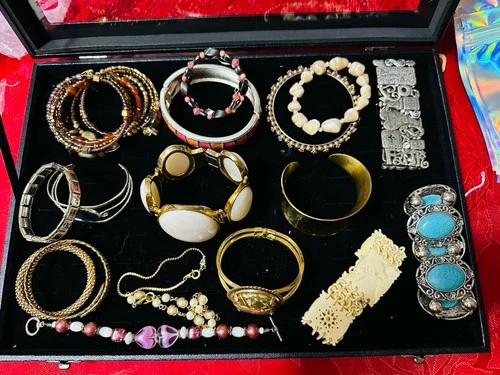 Vintage Lot Of 18 Costume Jewelry Bracelets Of All Kinds