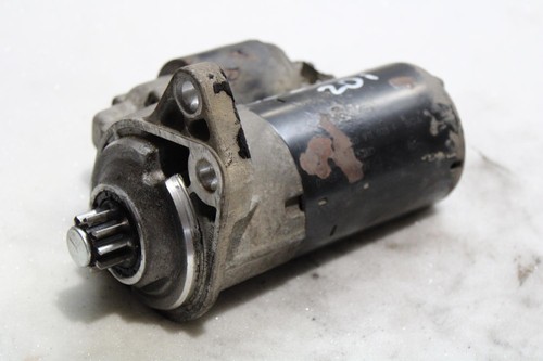 VW Golf IV 1.6 SR Anlasser Starter 020911023F (3)
