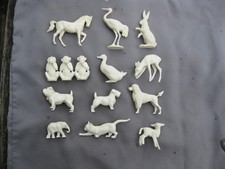 12 Vintage 1963 - 1966 COLMAN'S VITACUP England plastic premium ANIMAL Figures