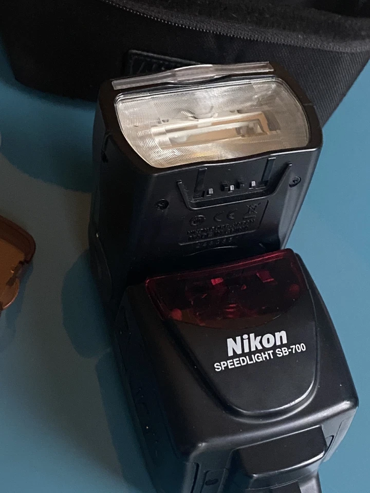 Nikon SB-700 Blitzgerät Speedlight Flash sehr gut erhalten im Originalkarton - Bild 3 von 4