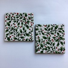 Pacific Rim English Holly Ceramic 6” Trivet Wall Hanging Art Set Of 2 Christmas