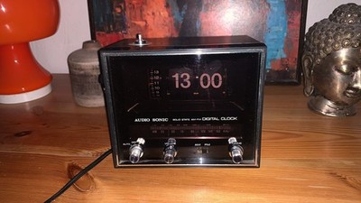   Audio Sonic SE2302 Solid State Flip Clock Radio   1970s Neue Bilder