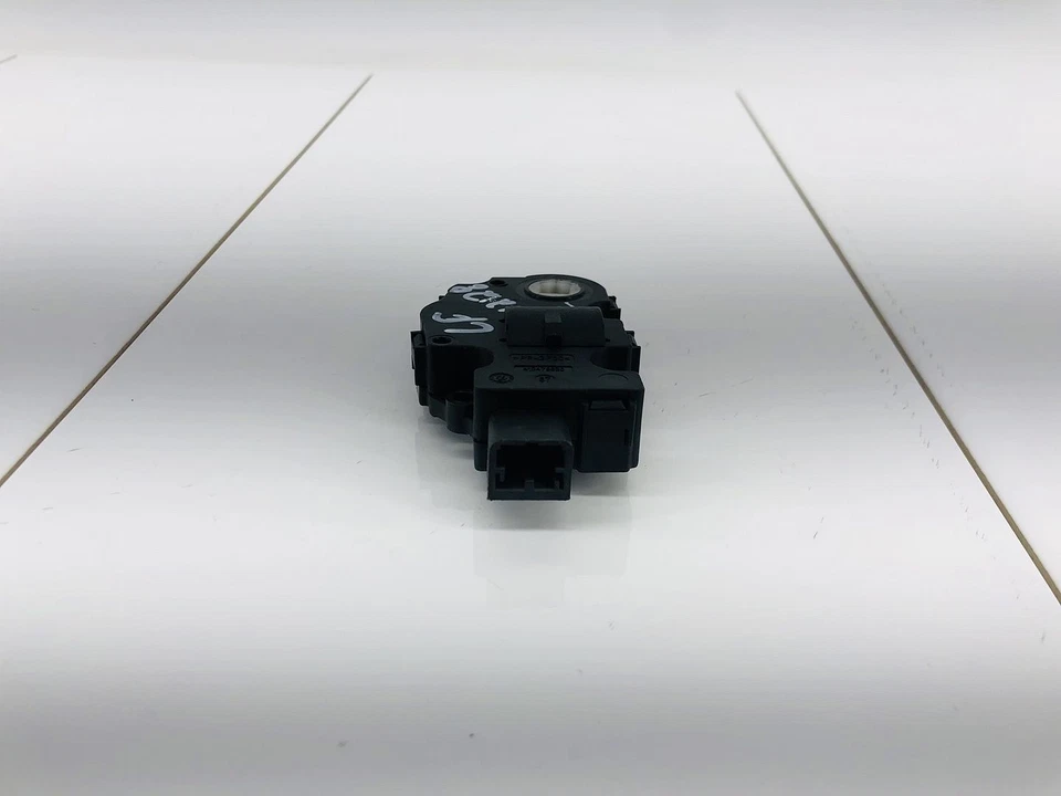 08-13 BMW 128I E82 SALPICADERO LADO IZQUIERDO CLIMATIZACIÓN VENTILACIÓN AIRE SOLAPA PUERTA ACTUADOR OEM Foto 4 de 4