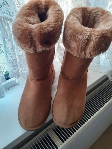 Tan Suede Faux Fur Lined Boots Vgc by 