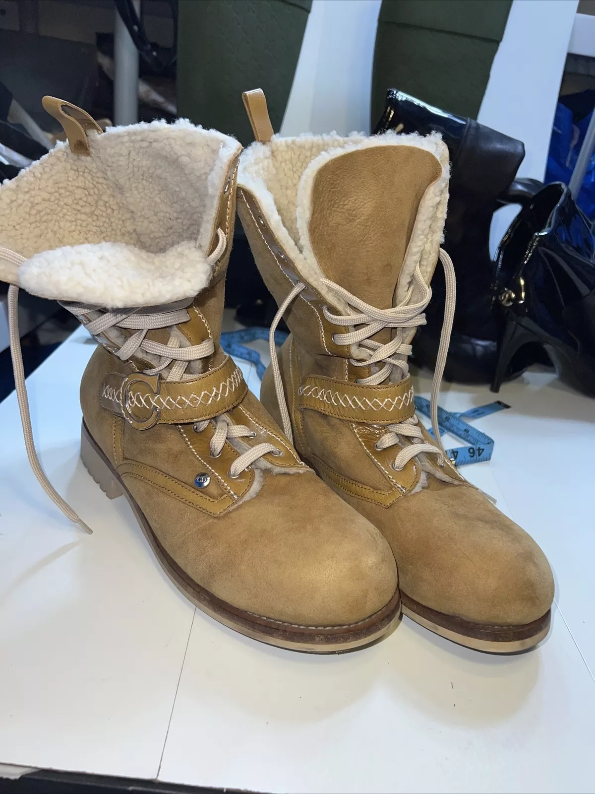 Bottes Dior 40 daim brun shearling CD logo lacets bottes de combat randonneurs
