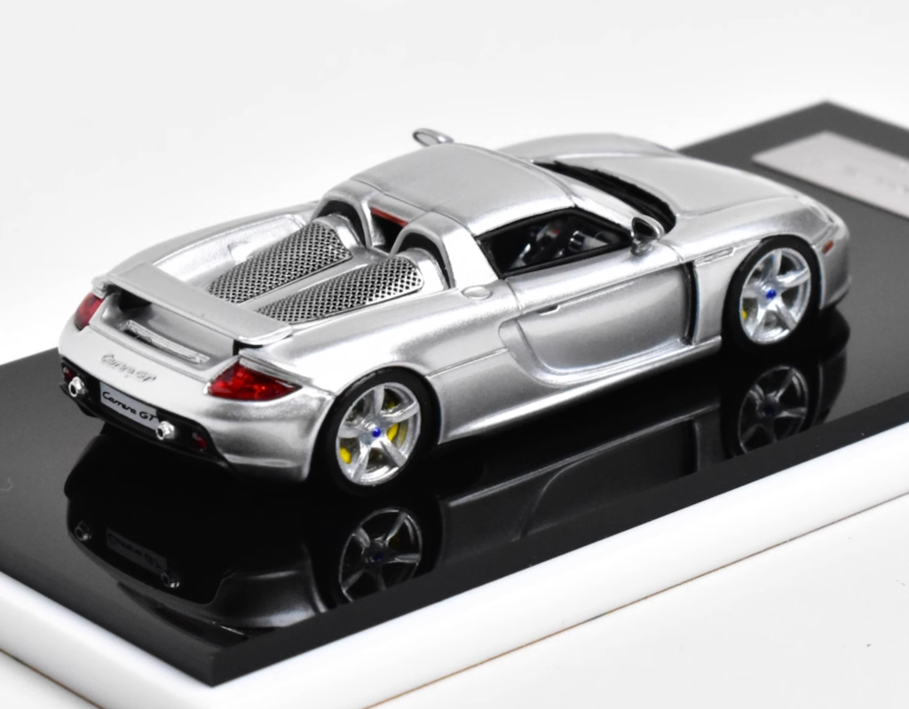 GB YM 1:64 Silver Carrera GT Racing Sports Model Diecast Resin Car