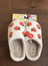 Moon Cake Womens Faux Sherpa Memory Foam Slippers Strawberry New Sz  M 7/8