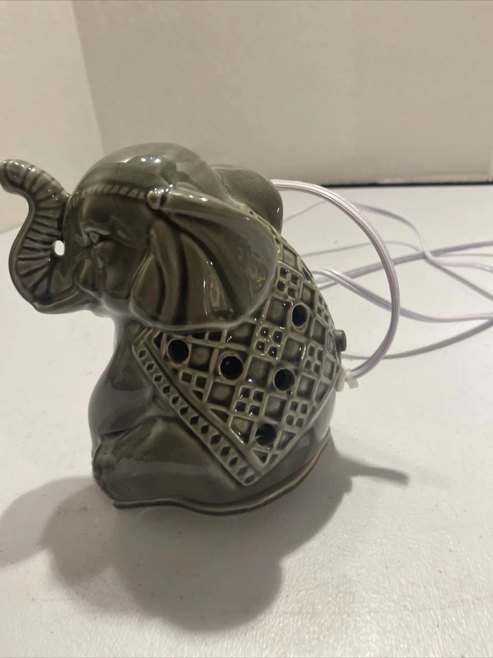 Ceramic Elephant Wax Warmer Accent Office Desk Bedroom Light Gray IR - Image 2 of 4