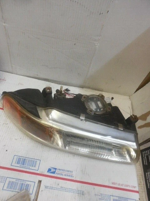 Faro pasajero derecho de repuesto 20-3167 para Plymouth Breeze 1995 1996 Foto 2 de 3