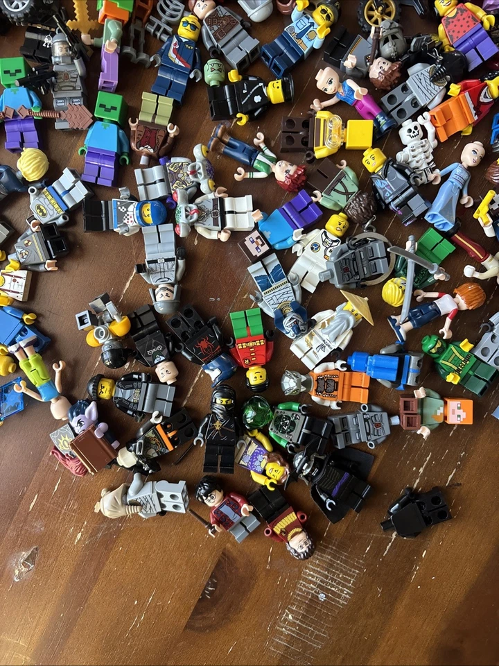 HUGE Bulk Lego Minifigures Lot Of 100+ Rare Marvel Star Wars & City Harry Potter - Image 3 of 4