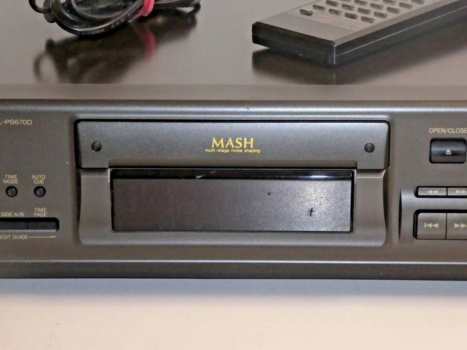 Technics SL-PS670D High-End CD-Player inkl. FB, 2 Jahre Garantie - Bild 3 von 4