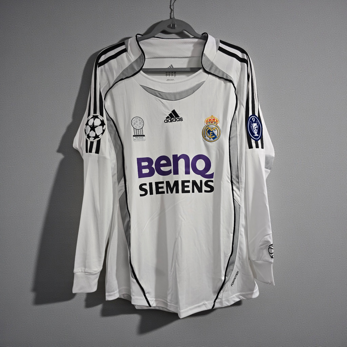 001 - R. Madrid 06/07 Home UEFA - White - Beckham #23 - XL (Run