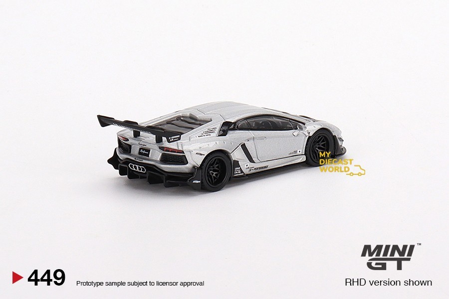 MiNiGT 449 ランボルギーニアヴェンタドール　Matt silver MINI GT - LB☆WORKS LAMBORGHINI AVENTADOR MATT SILVER LHD - 449