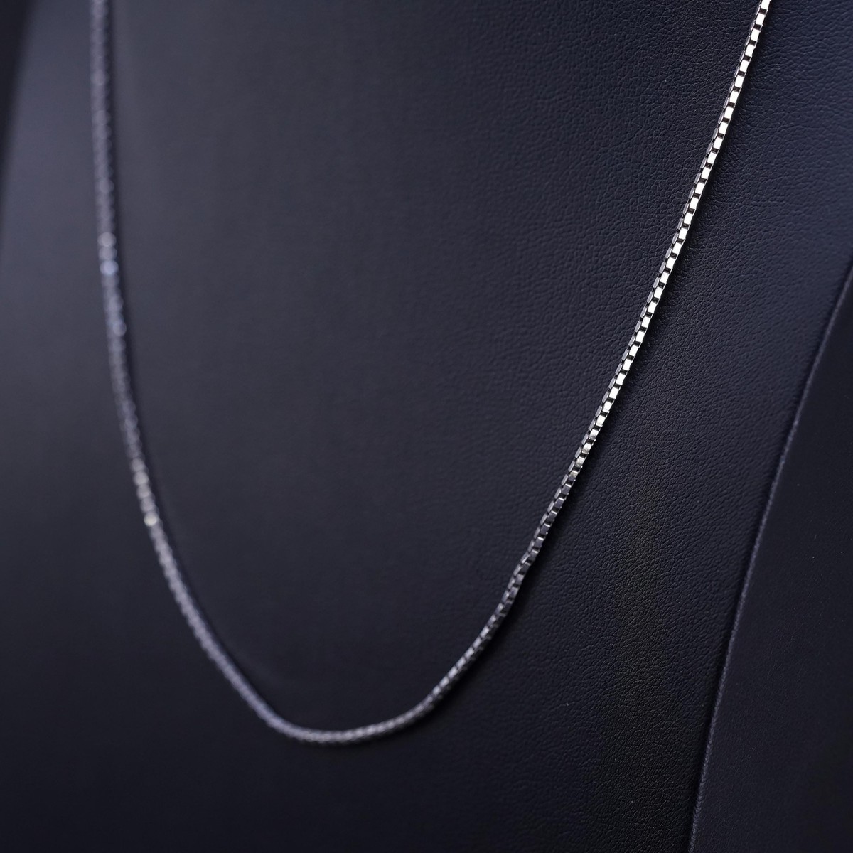 20” 1.4mm, vintage Italian sterling silver 925 box chain necklace