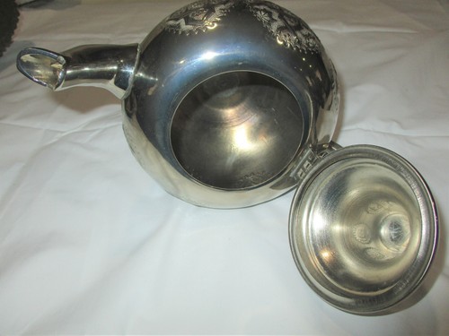 Vintage PH Double Lion Silverplate Tea Pot Beautiful & Ornate - Picture 8 of 9