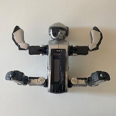 SONY AIBO ERS 220A *EXTREMELY RARE* in good condition