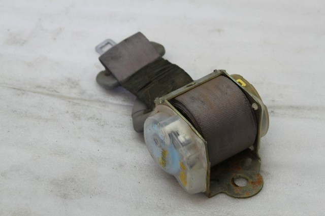 00 01 02 03 04 05 06 Toyota Tundra Right Rear Gray Seat Belt Assembly B