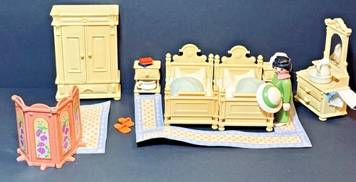 Playmobil Yellow MASTER BEDROOM Victorian Mansion Vintage Set 5321 near Complete
