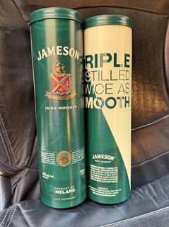 Jameson Irish Whiskey Green Tin Bottle Holder Collectible