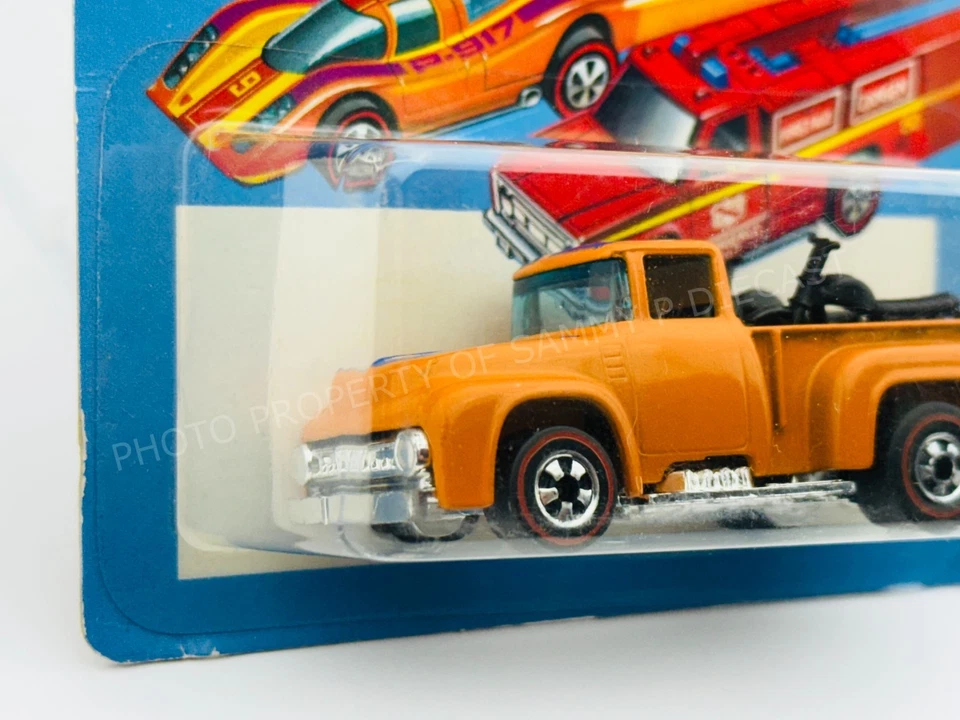 Hot Wheels Redline '56 HI TAIL HAULER Orange Flying Colors NEW in BLISTERPACK! - Image 3 of 4