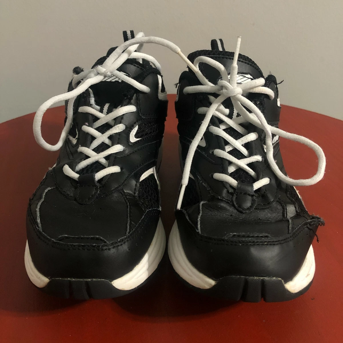 Avia Women's Size 8 Toning Shoes Black White Athletic Lace Up