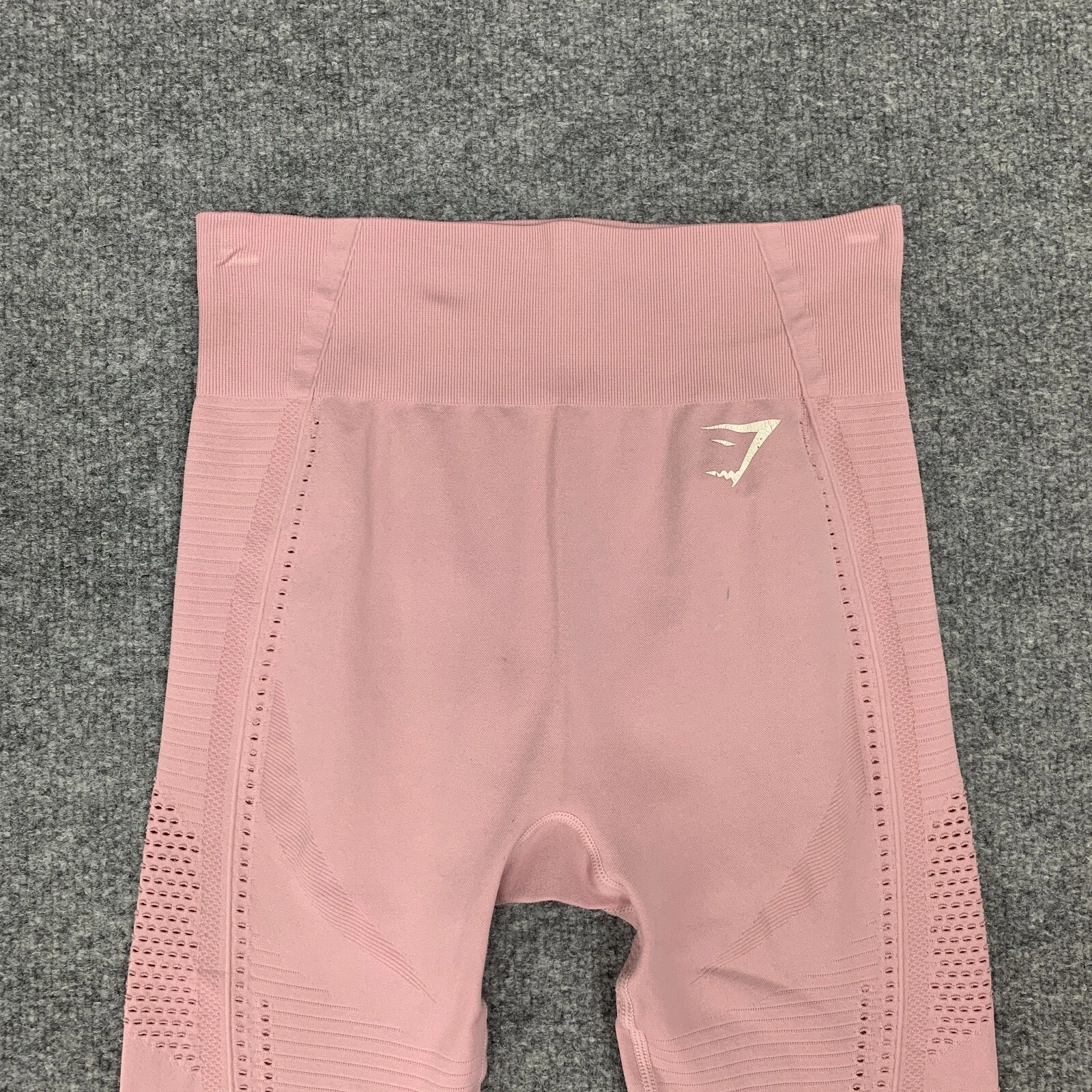 gymshark vented mid rise seamless pull on high waisted leggings