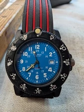 Ladies Del Mar Water Resistant Divers Watch 100m Blue Dial On Rubber Bracelet