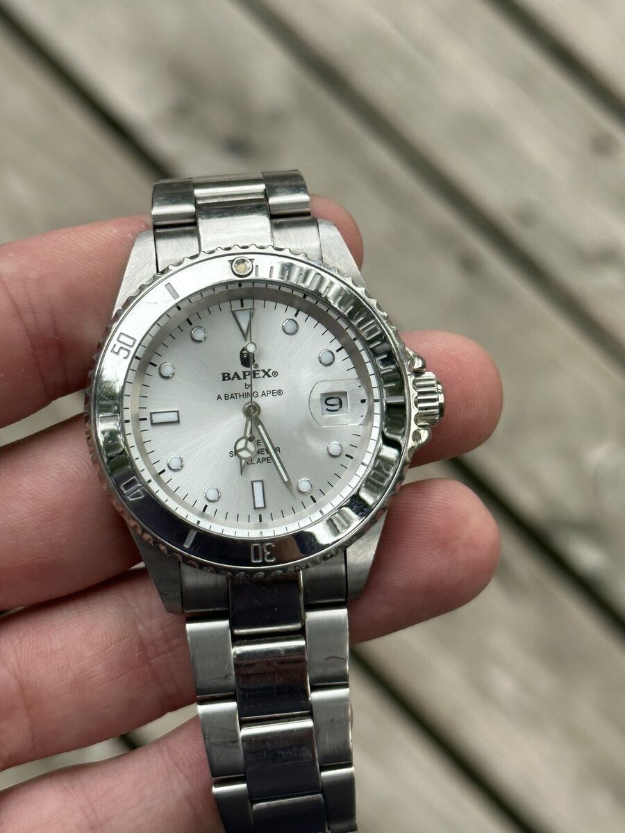 Bathing Ape bapex watch type 1 With Box And warranty Paper Bathing Ape bapex watch type 1 With Box And warranty Paper