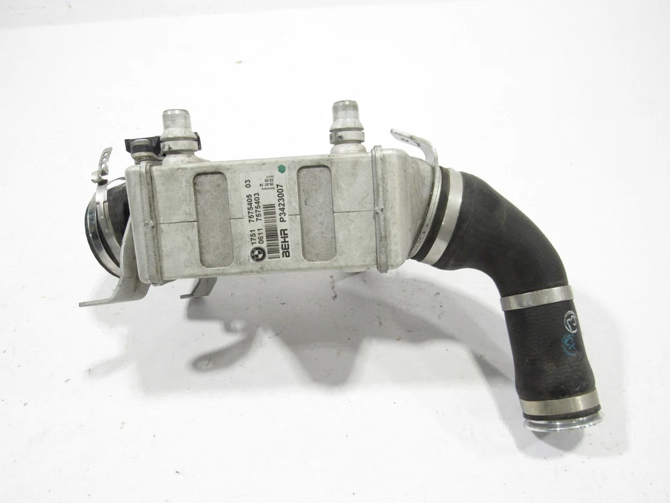 BMW X6 F16 2019 14-19 4,4 L motor izquierdo turbo intercooler enfriador de admisión | Foto 3 de 4