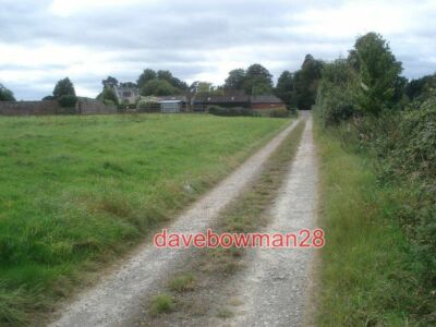 FOTOGLEIS NACH DONNINGTON HALL BLICK NACH WESTEN MIT DER HALLE NUR SICHTBAR FÜR DIE