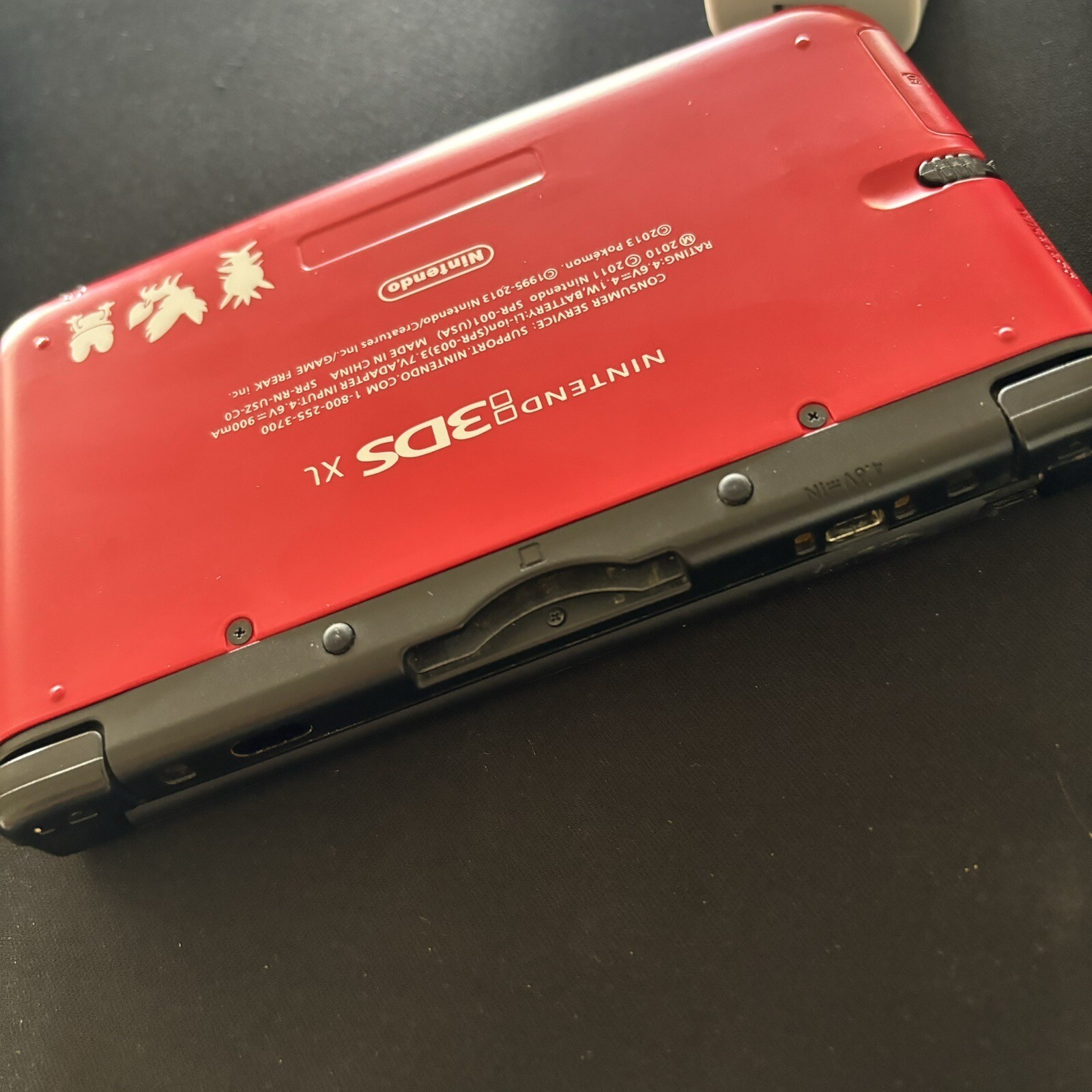 Nintendo 3DS XL Pokemon X Y Limited Edition Red W/All Pokémon Games