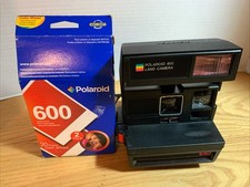 Polaroid 600 Land Camera 640 w/2Pack Of Film 20 Photos